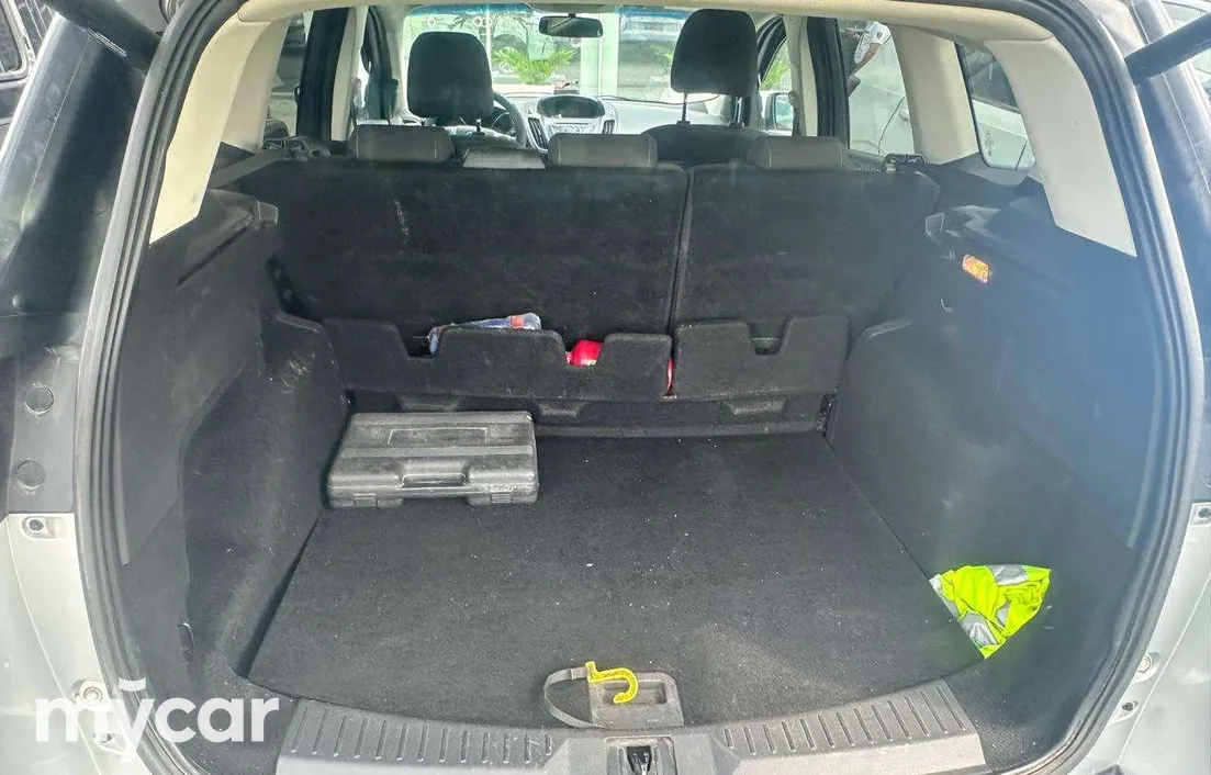 Ford Kuga 2013