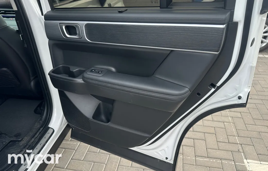 Hyundai Santa Fe 2023