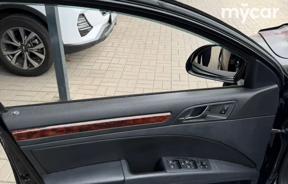 Skoda Superb 2011