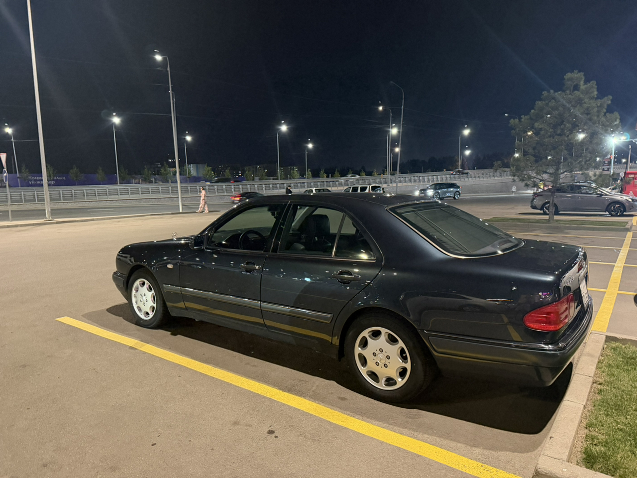Mercedes-Benz E-Класс 1998