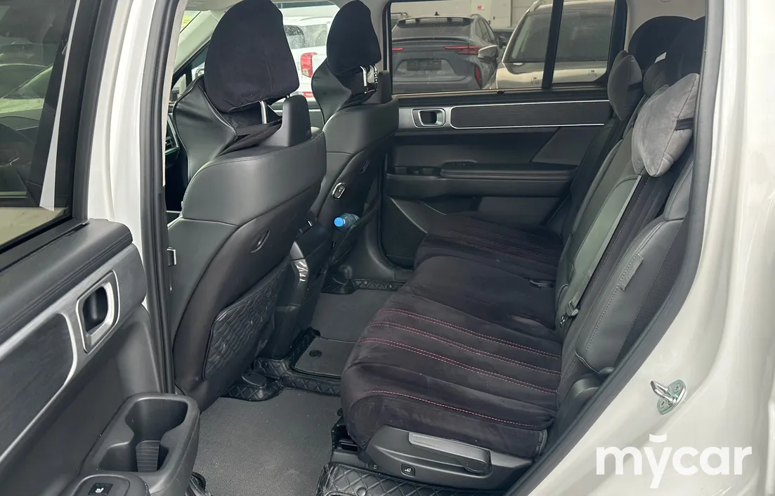 Hyundai Santa Fe 2023