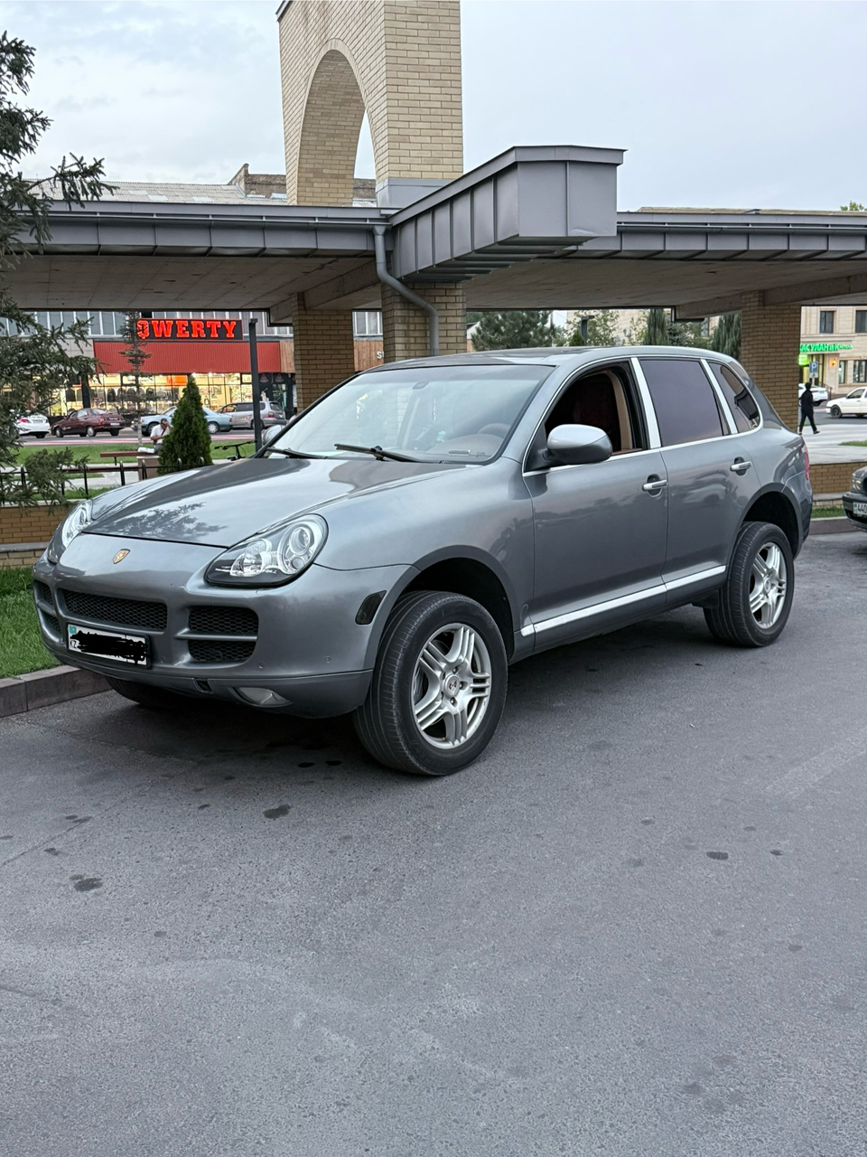 Porsche Cayenne 2003