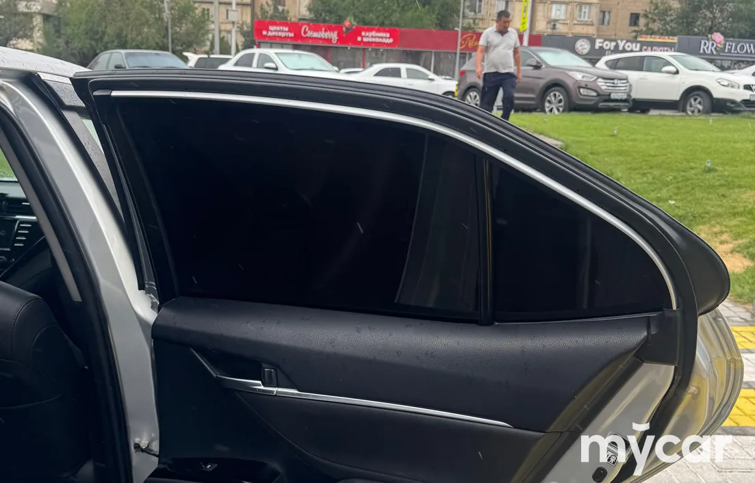 Toyota Camry 2018