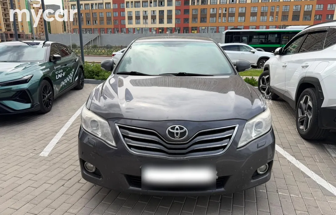 Toyota Camry 2010