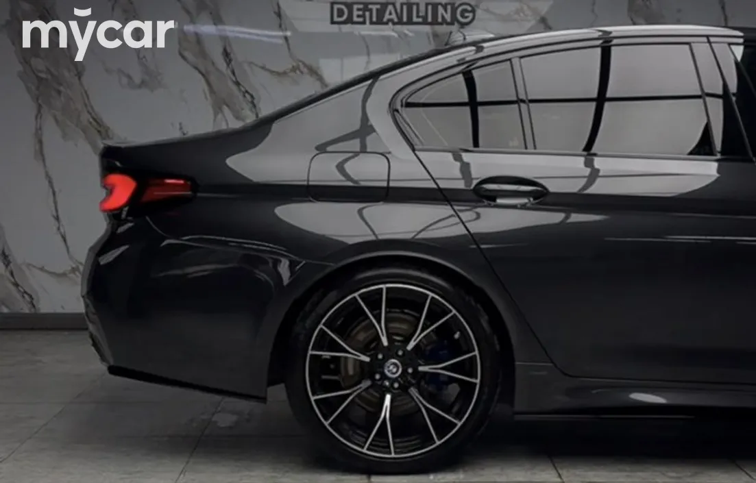 BMW 5 серия 2020