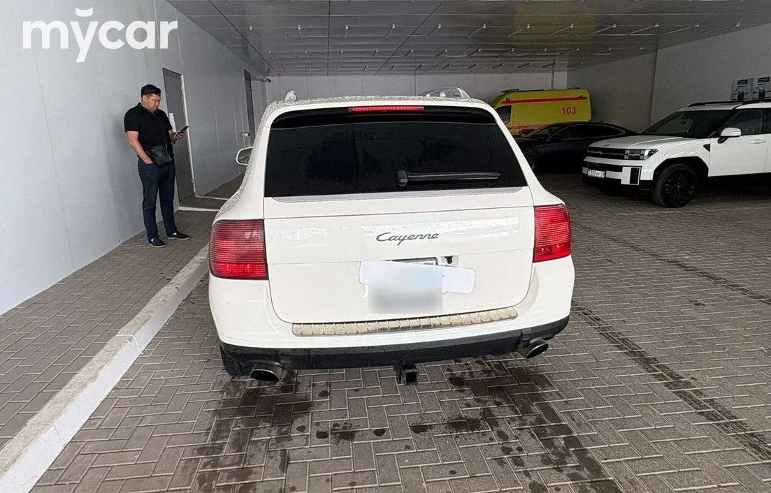 Porsche Cayenne 2004