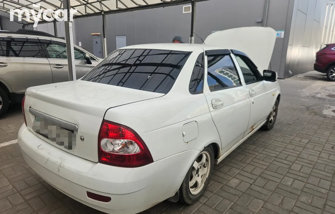 LADA Priora 2013