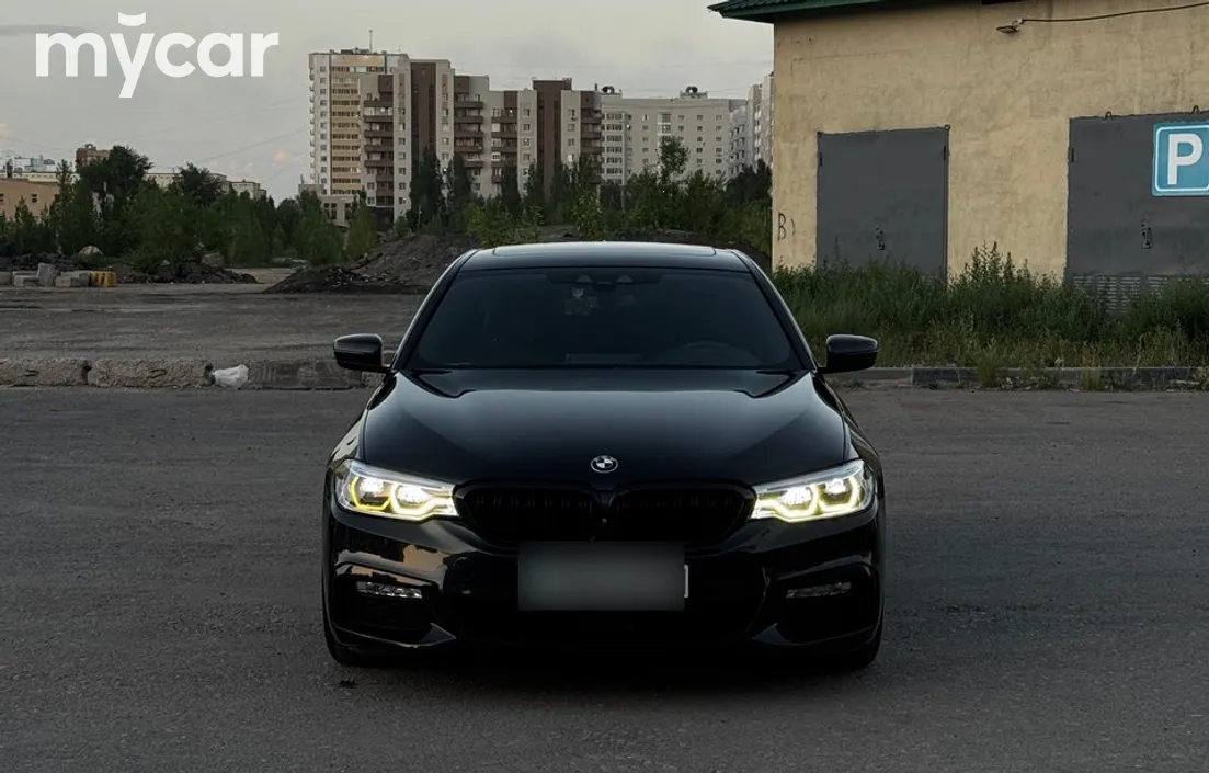 BMW 5 серия 2017