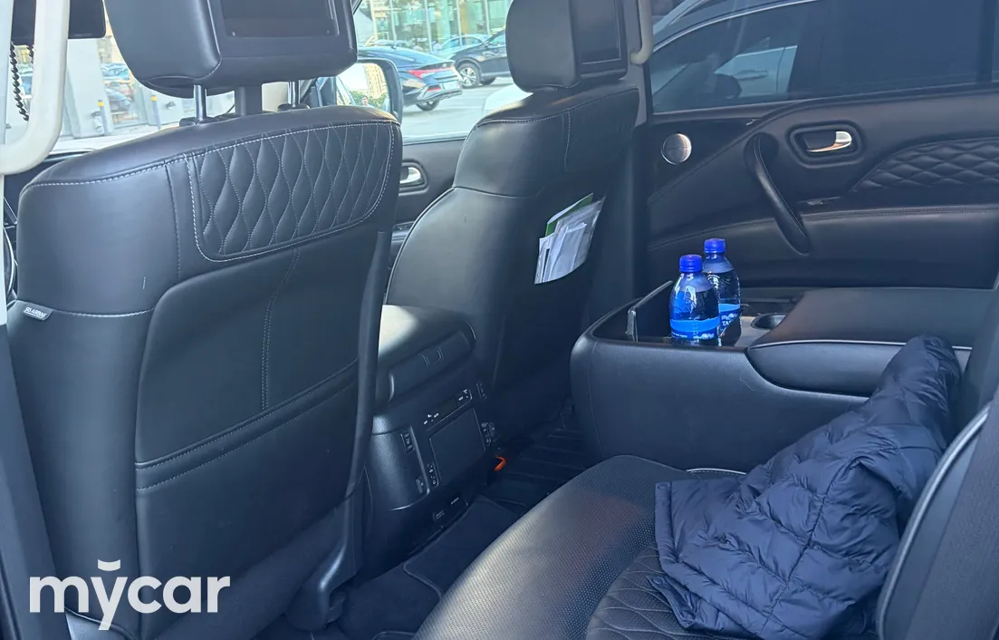 Infiniti QX80 2021