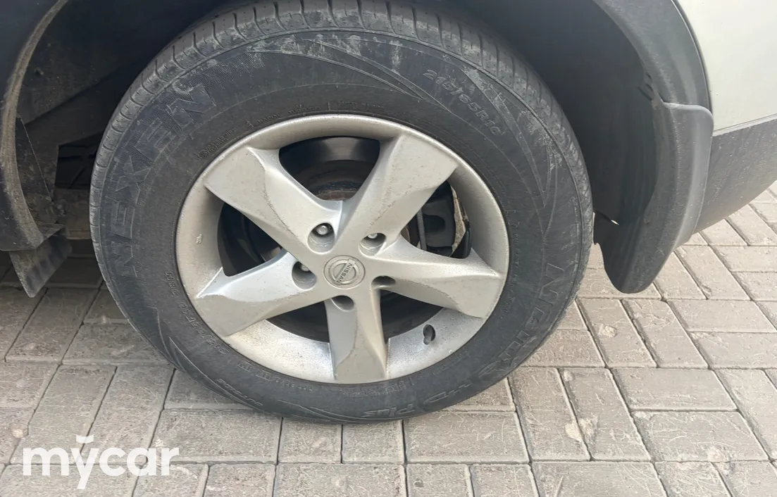 Nissan Qashqai 2012