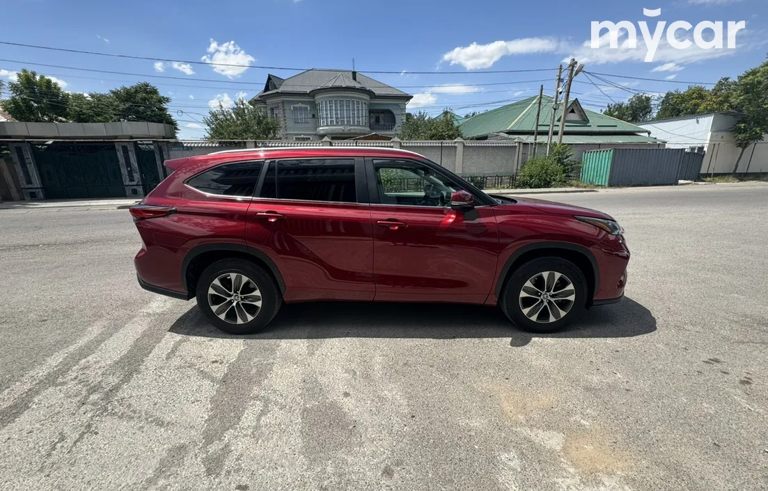 Toyota Highlander 2023