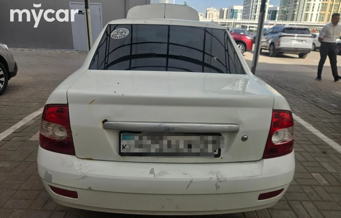 LADA Priora 2013