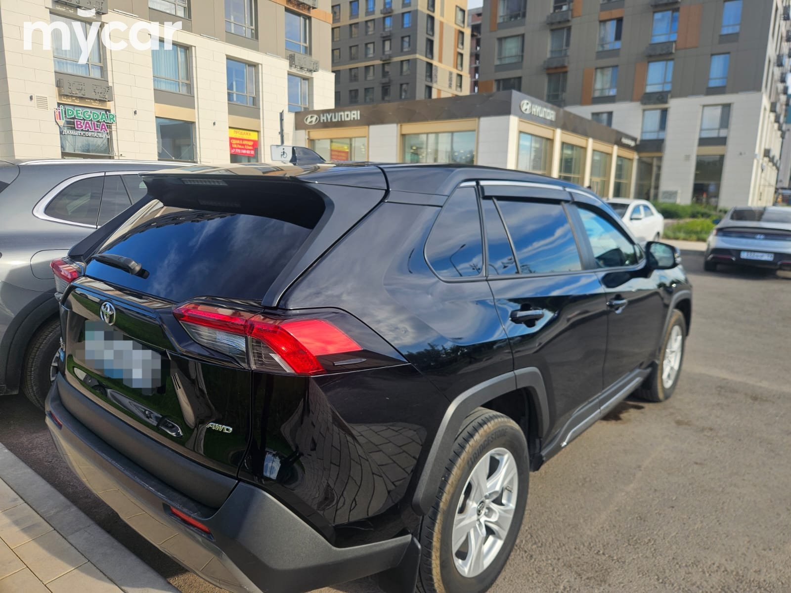 Toyota RAV4 2021