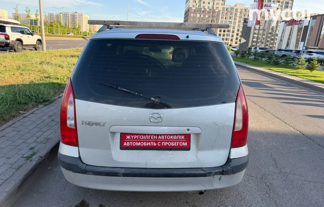 Mazda Premacy 2000