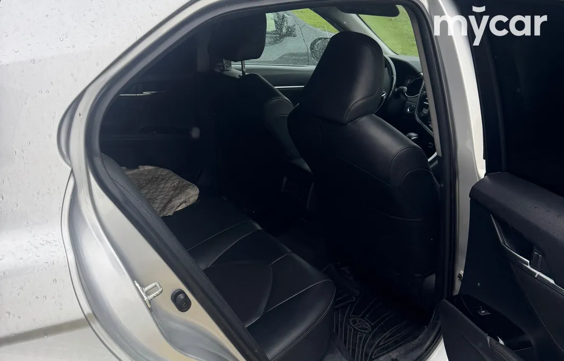 Toyota Camry 2018