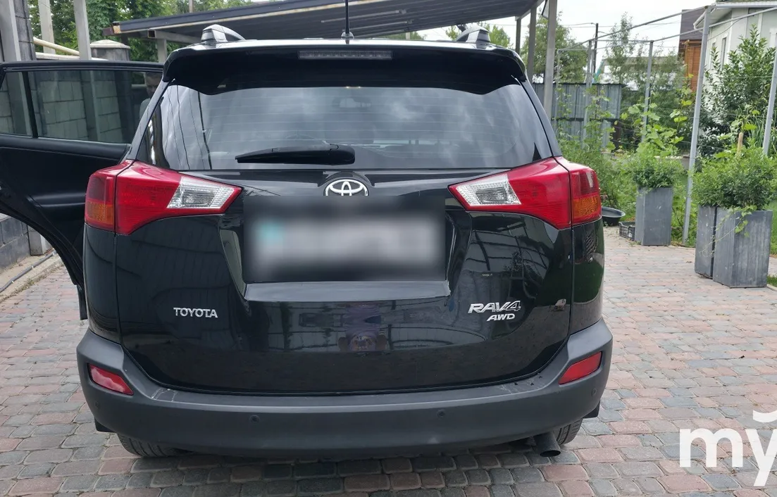 Toyota RAV4 2013