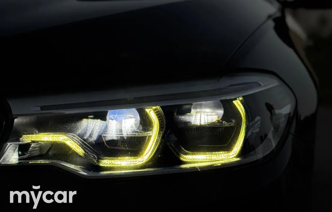 BMW 5 серия 2017