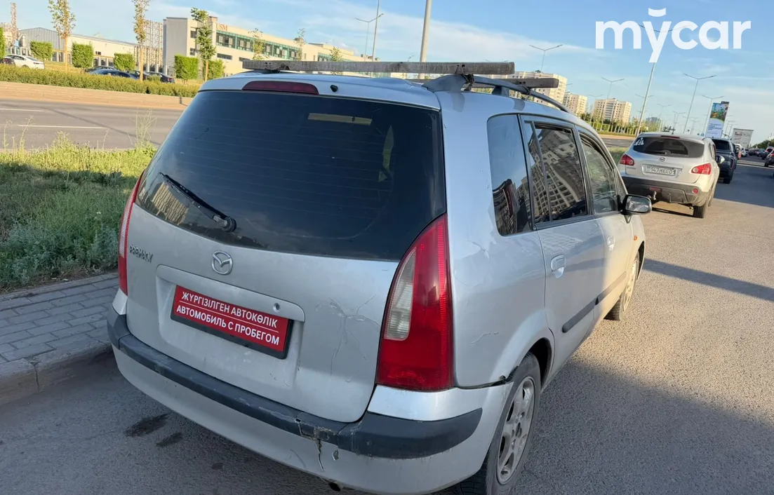 Mazda Premacy 2000