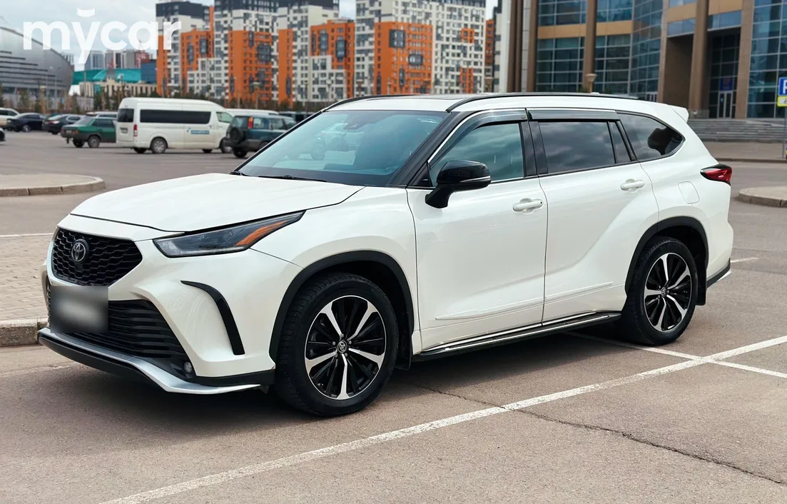 Toyota Highlander 2021