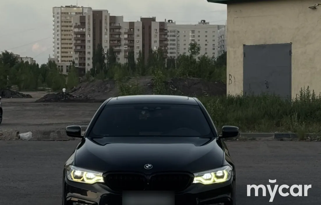 BMW 5 серия 2017