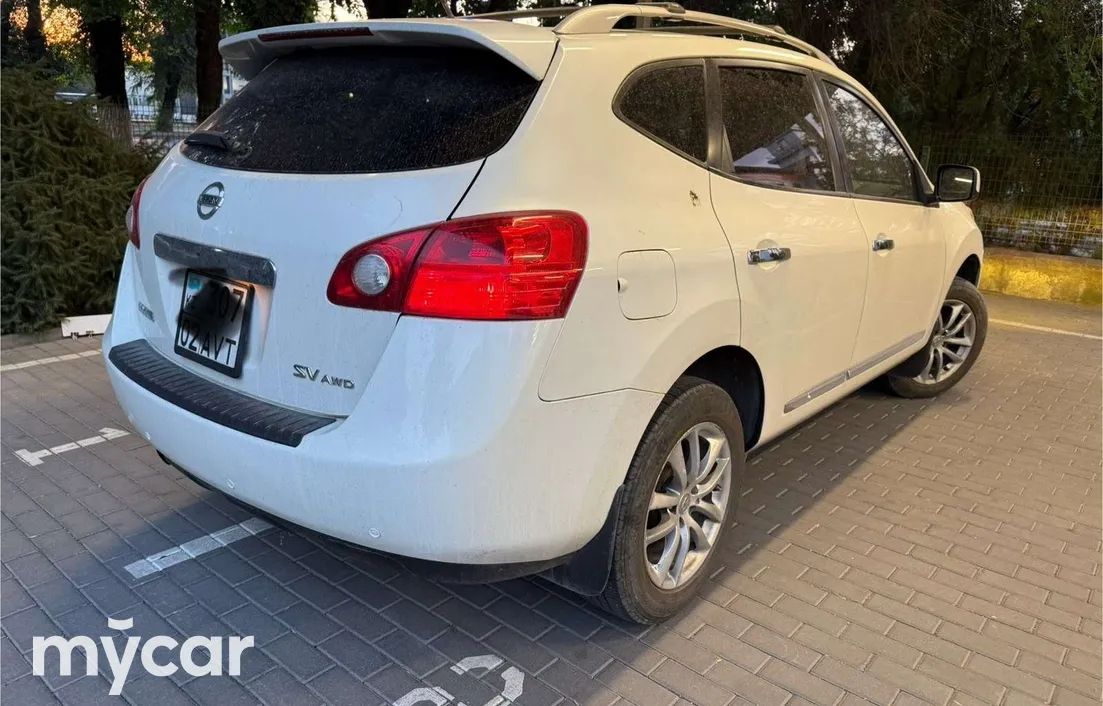 Nissan Rogue 2012
