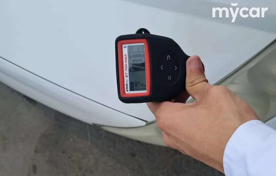 Nissan Almera 2012