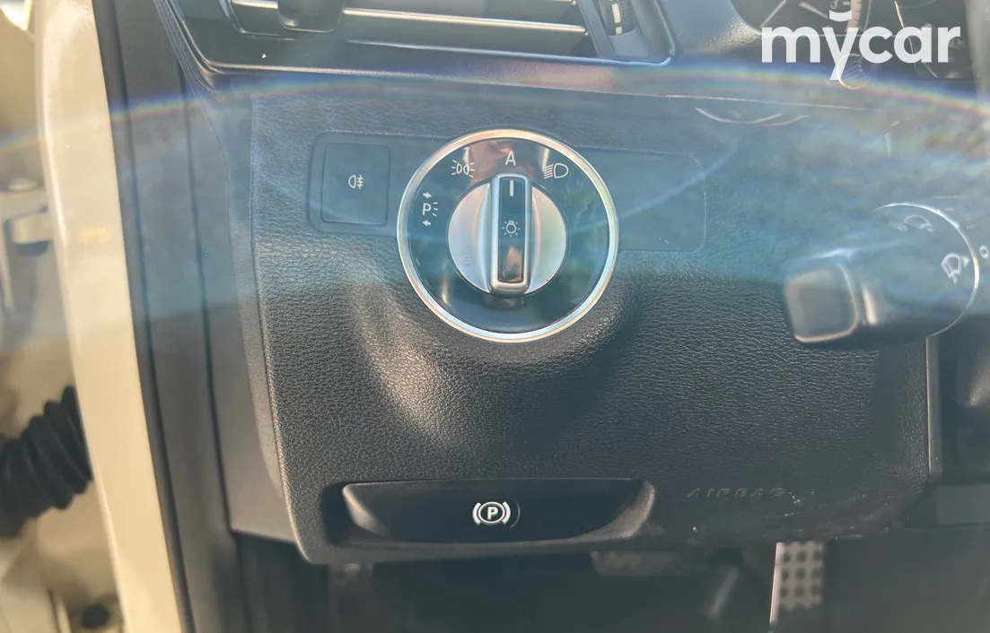 Mercedes-Benz E-Класс 2010