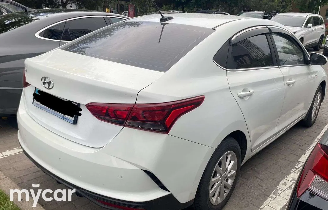 Hyundai Accent 2021