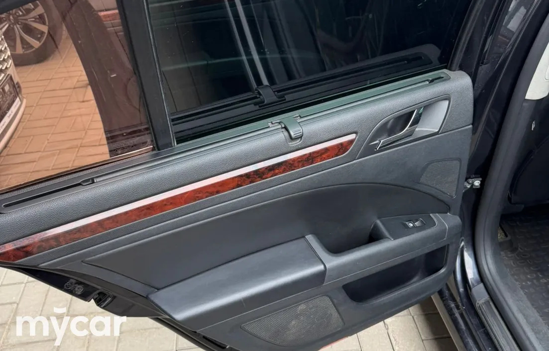 Skoda Superb 2011