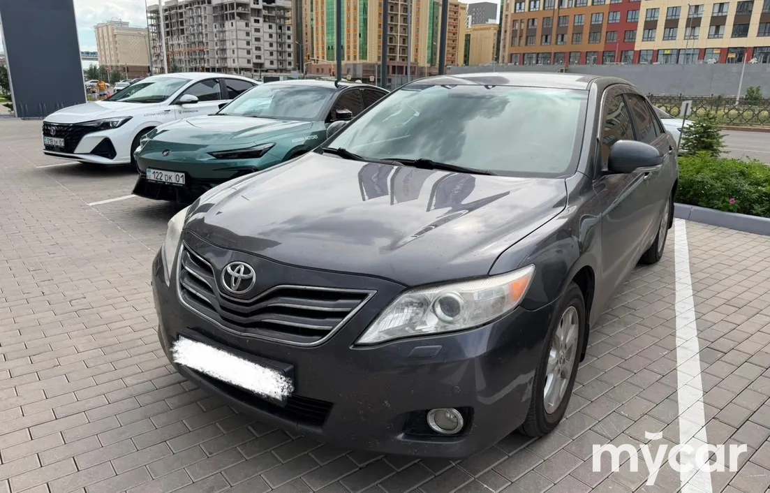 Toyota Camry 2010