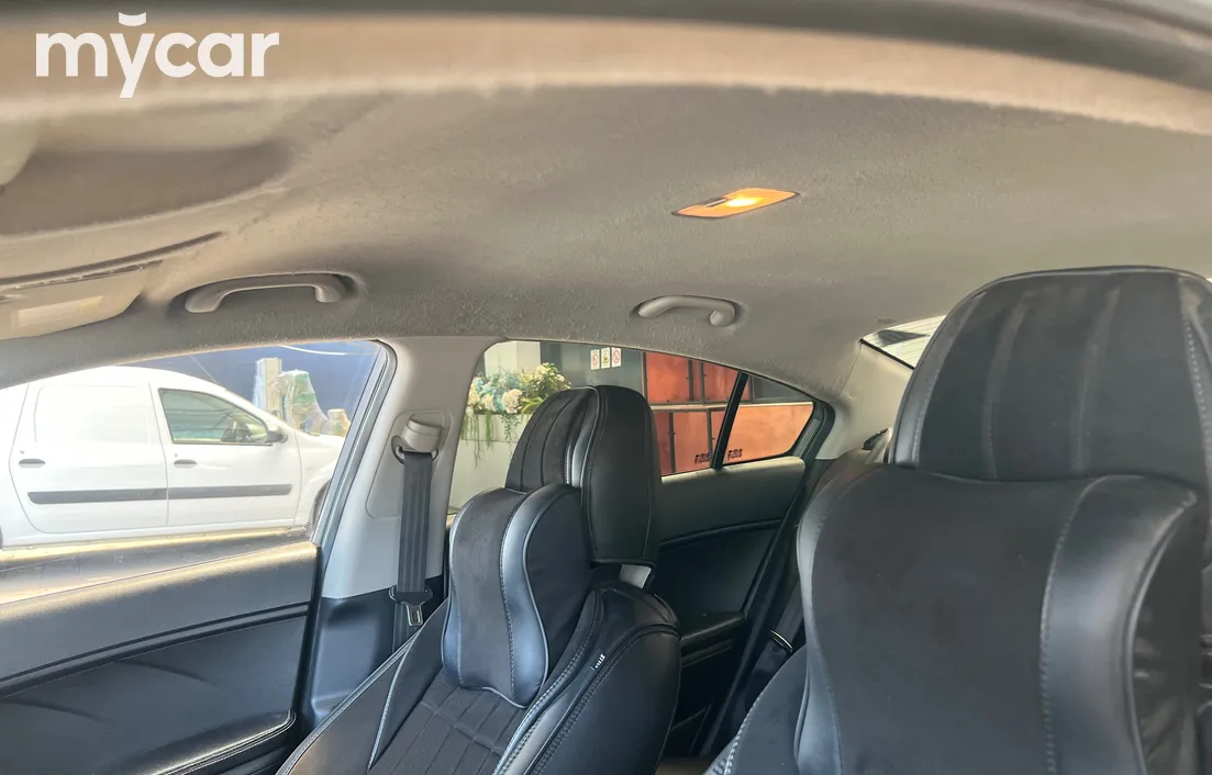 Kia Cerato 2013