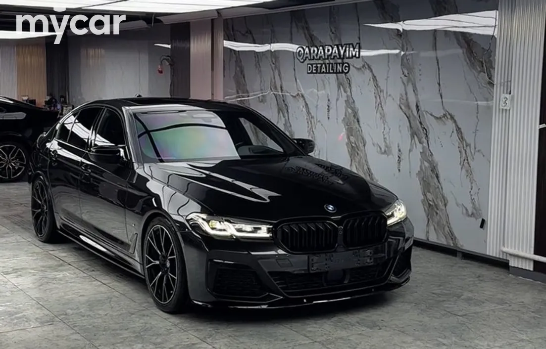 BMW 5 серия 2020