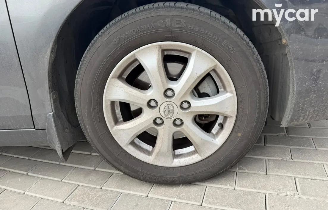 Toyota Camry 2010