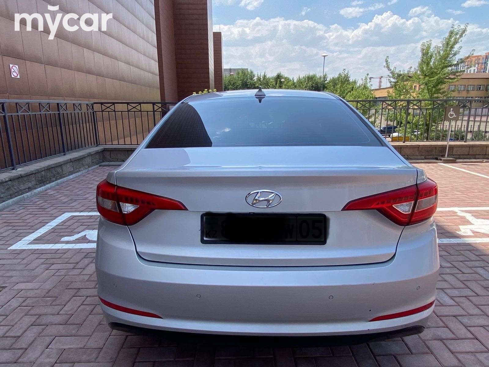Hyundai Sonata 2015