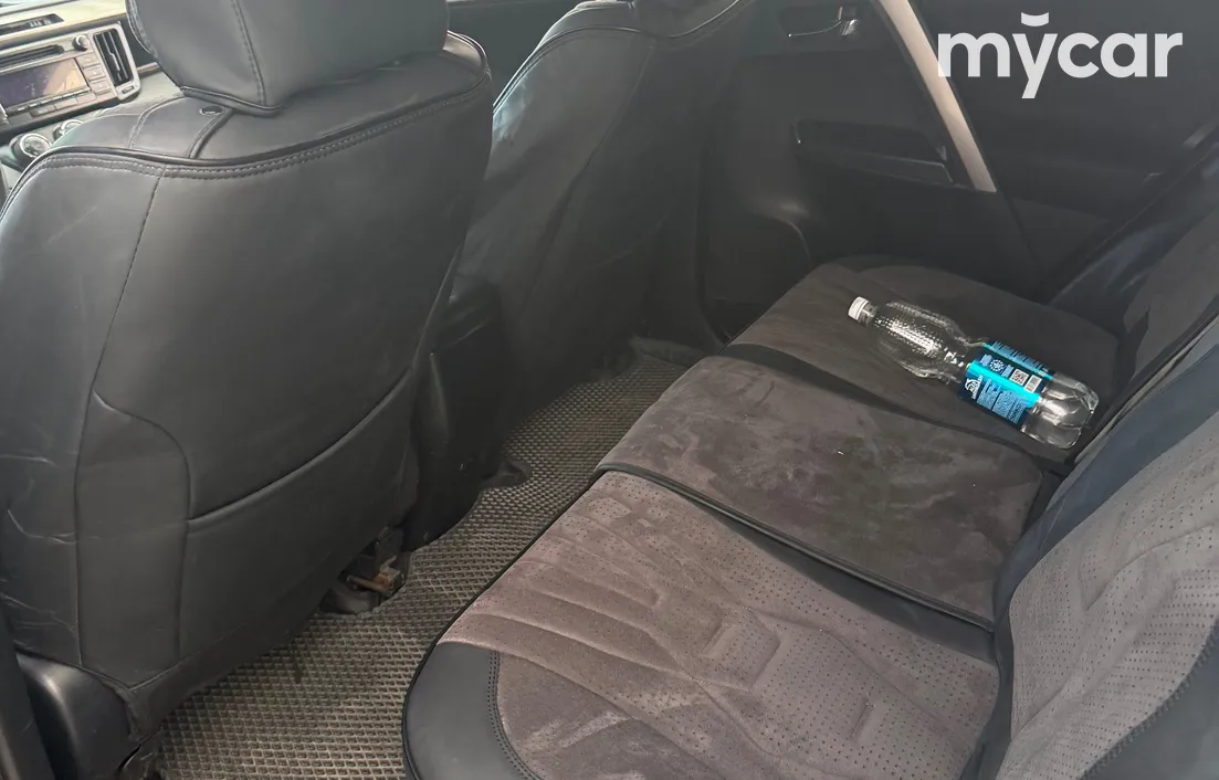 Toyota RAV4 2016