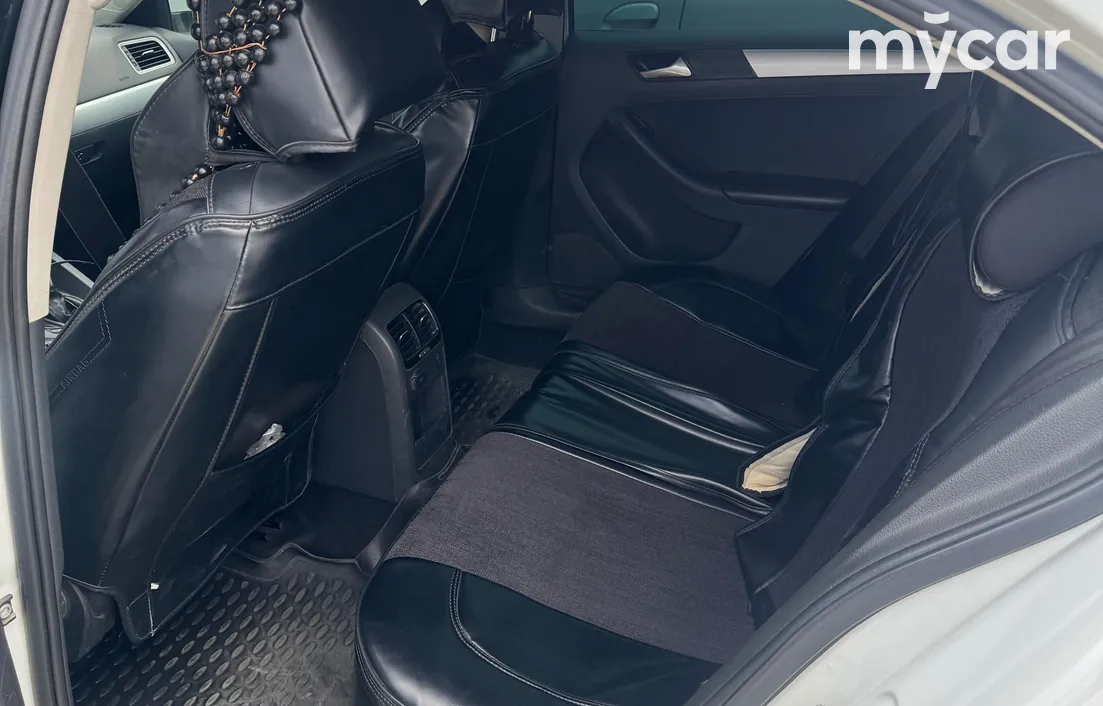 Volkswagen Jetta 2018