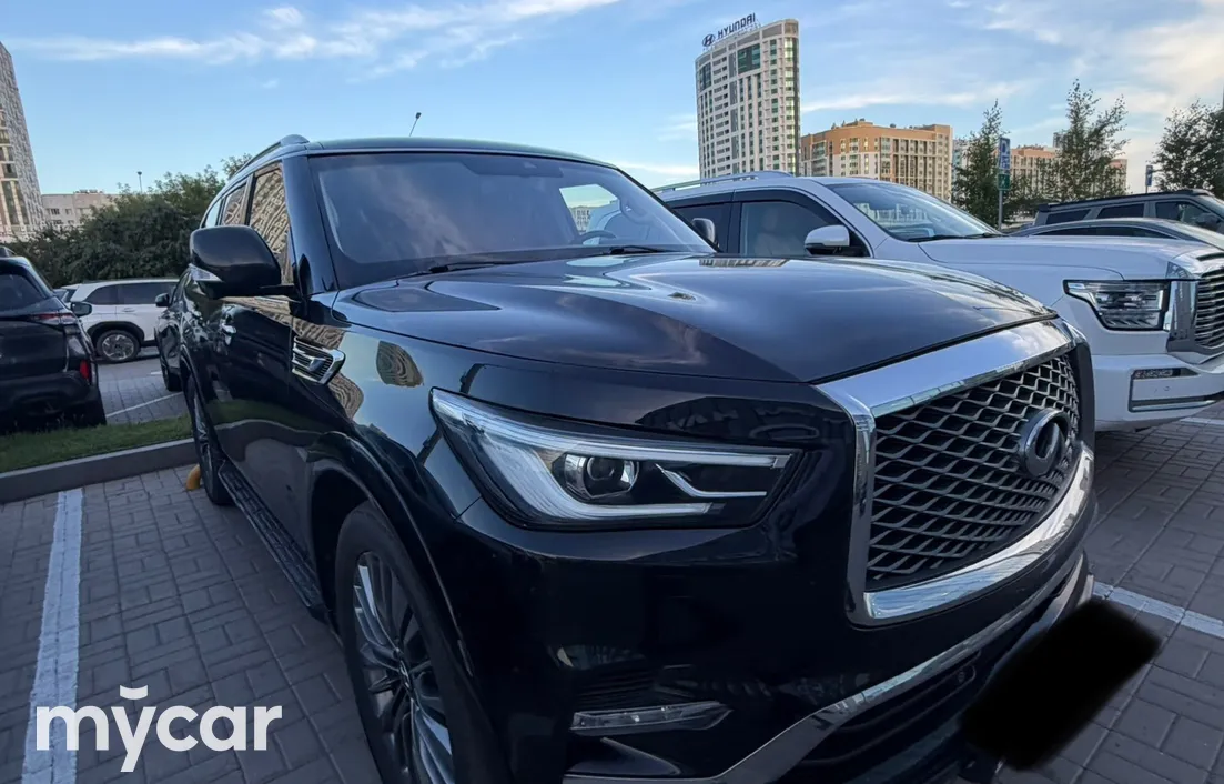 Infiniti QX80 2021