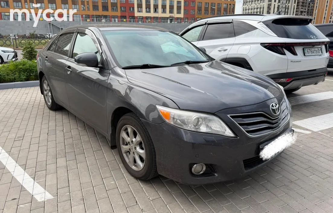 Toyota Camry 2010