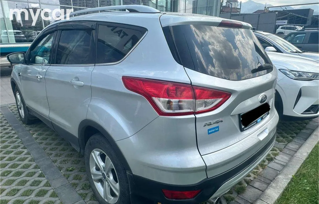 Ford Kuga 2013