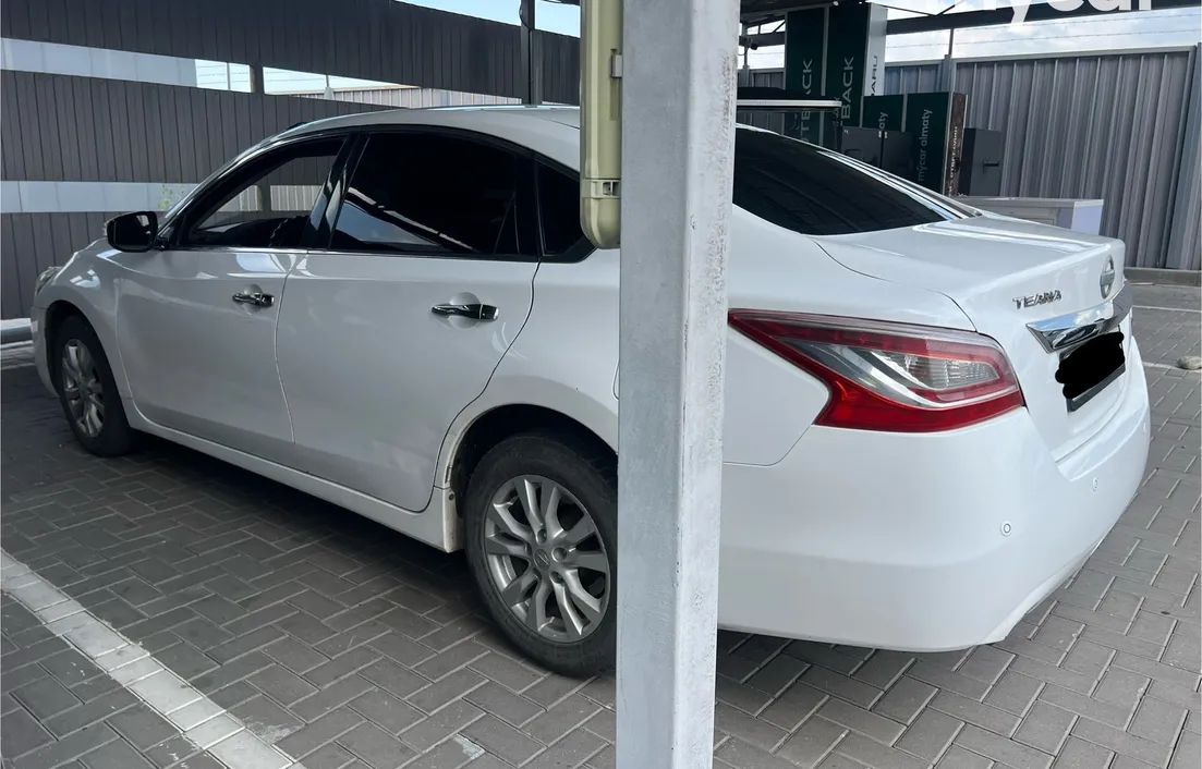 Nissan Teana 2015