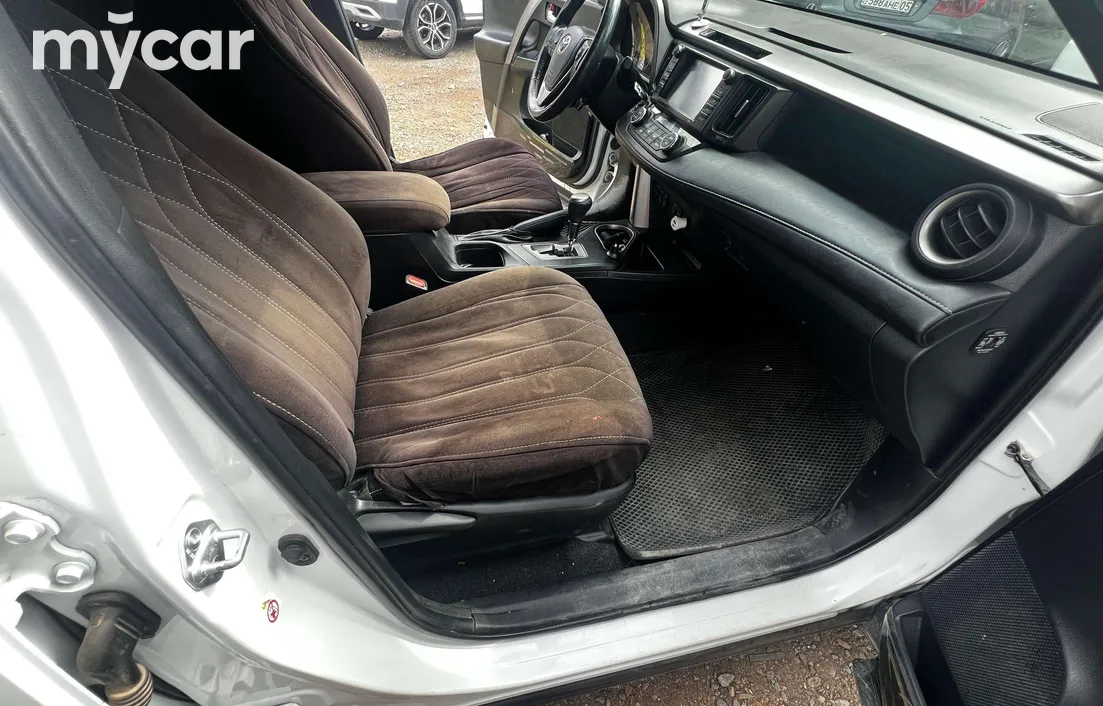 Toyota RAV4 2018