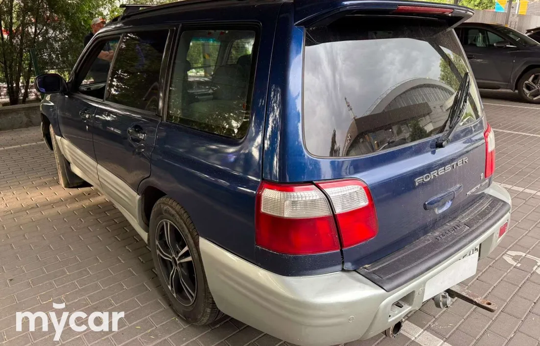 Subaru Forester 2000