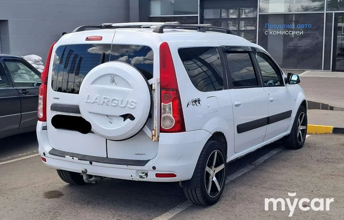 LADA Largus 2018