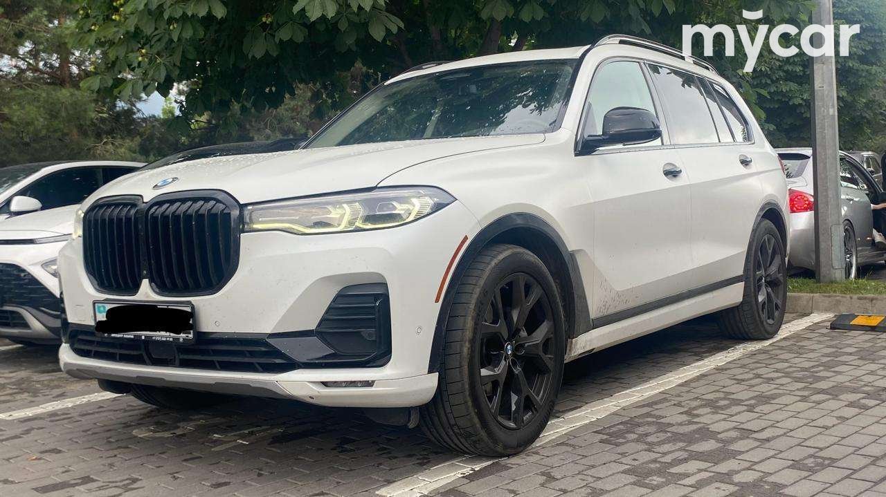 BMW X7 2022