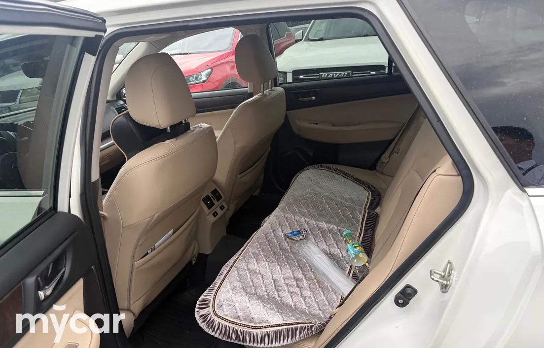 Subaru Outback 2016