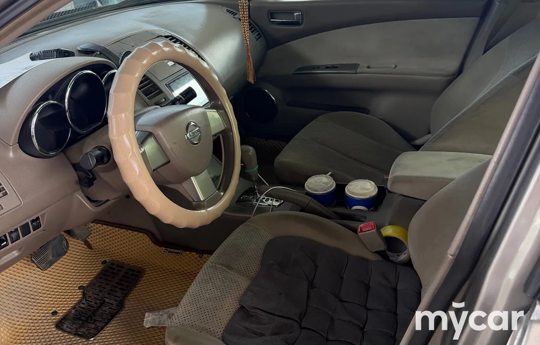 Nissan Altima 2006