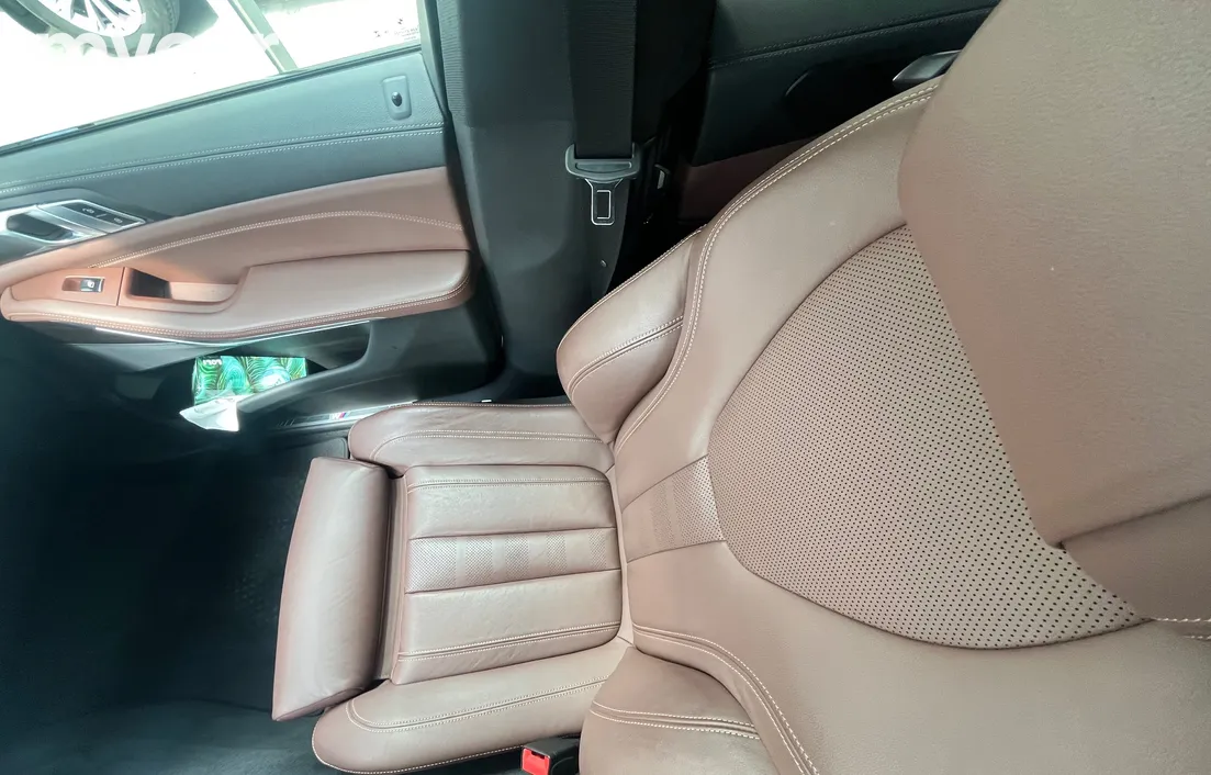BMW X5 2021