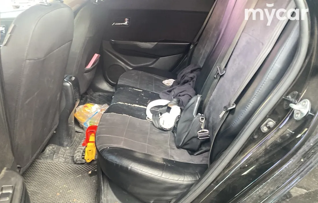 Kia Rio 2012