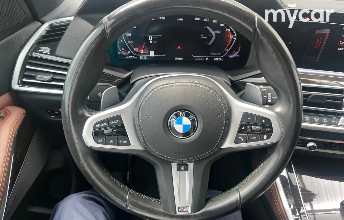 BMW X5 2021