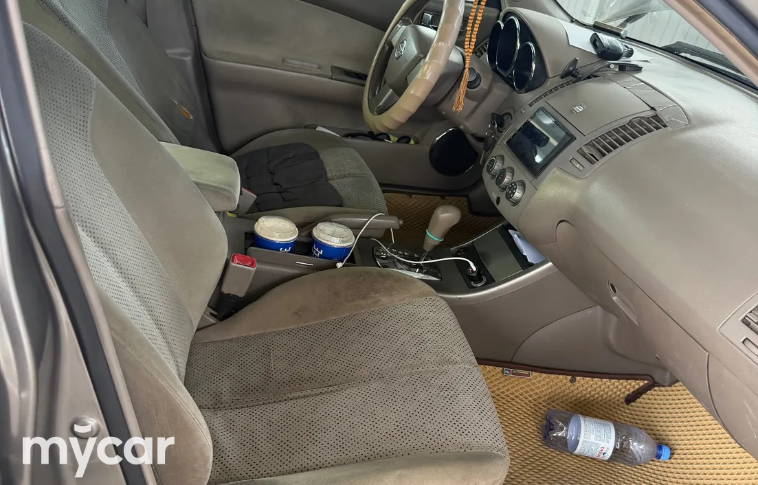 Nissan Altima 2006